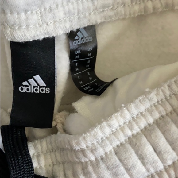 Adidas pants - Picture 4 of 4